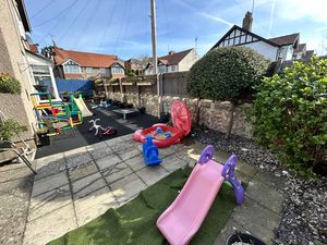 Photo 18- click for photo gallery